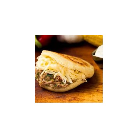 Arepa Carne Mechada y Queso