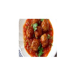 Bolitas de pollo y patatas fritas