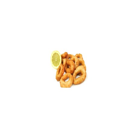 Anillos de calamar y patatas fritas