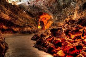 Planning your Cueva de Los Verdes Tour? Looking for the best deals on Lanzarote Island tours and other fun things to do in Lanzarote? Book your Lanzarote tours here  - Best Deals for Timanfaya Park Visits - Timanfaya Nacional Park Tour